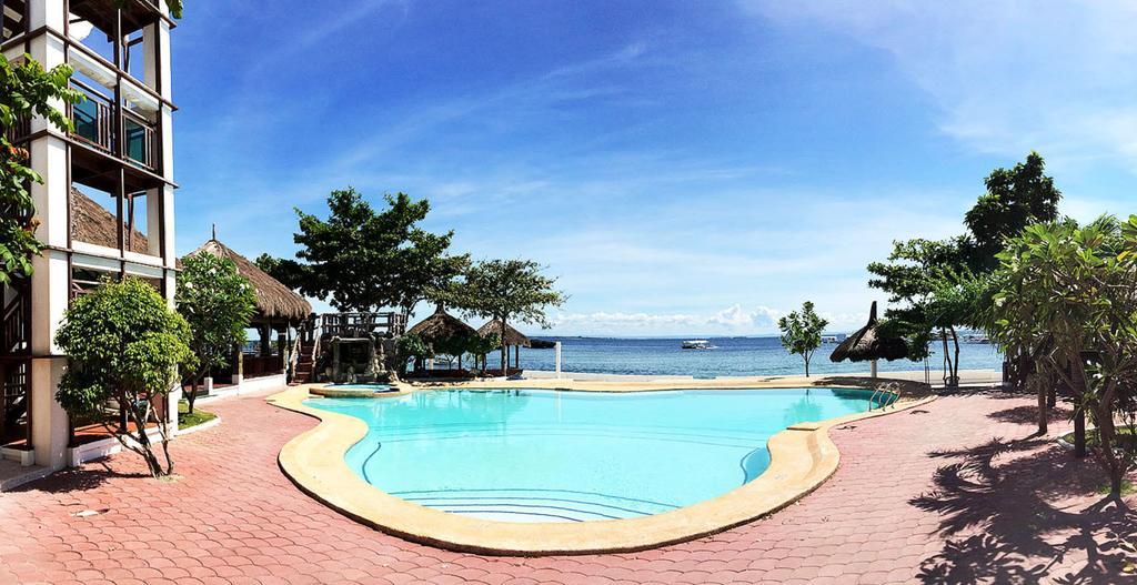 บลู การ์เดน รีสอร์ต Hotel มักตัน ภายนอก รูปภาพ