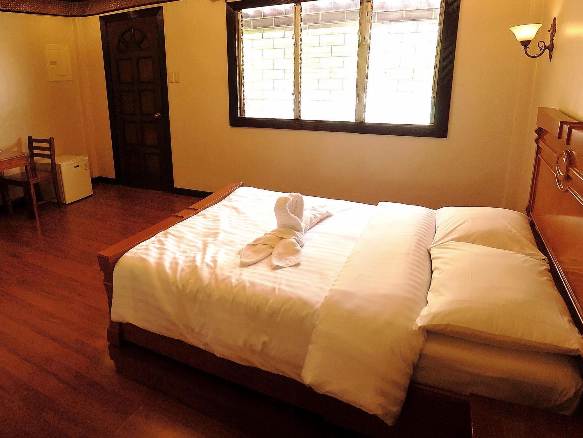 บลู การ์เดน รีสอร์ต Hotel มักตัน ภายนอก รูปภาพ